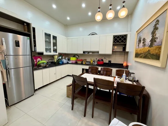 Bán nhà Lê Trọng Tấn - Thanh Xuân – Giá 13.5 tỷ – DT 50m² x 4 tầng – MT 4m – gần phố, phân lô đẹp, tiện ích đầy đủ