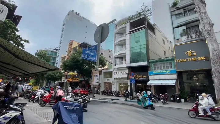 4,98 TỶ, NHÀ 3 TẦNG LÝ TỰ TRỌNG, TT QUẬN 1, GẦN CHỢ BẾN THÀNH, DTSD 46M2, NGANG 4M, SHR