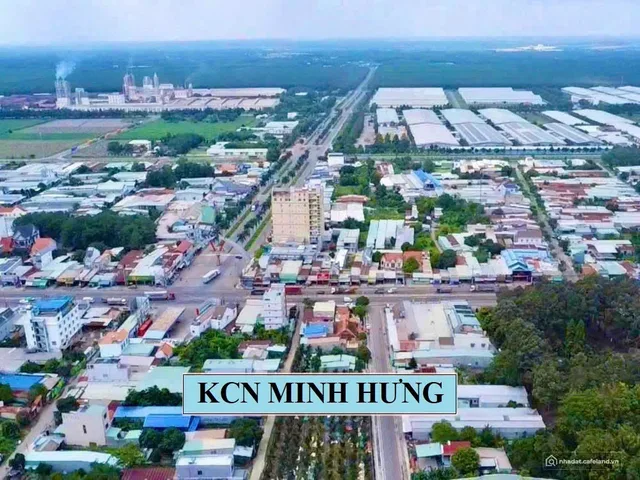 Chủ còn 2 nên gần khu công nghiệp Minh Hưng 3 giá ưu đãi 550tr/nền. Xây trọ, ở, kinh doanh bán nhỏ lẻ. Đi qua VinCom plaza 7_10p đi chuyển.