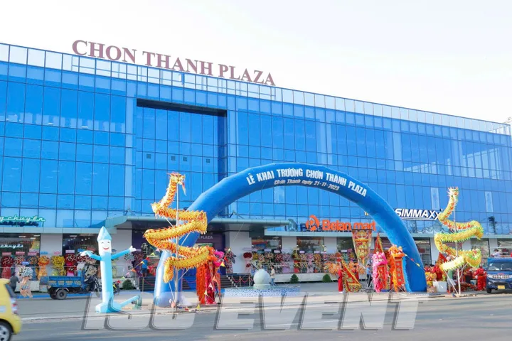 Chủ cần bán 1 vị trí đất mặt tiền Kinh Doanh mặt tiền đường nhựa, cách ngã tư Chơn 1,5km. Tiện ích xung quanh 2km. Dân cư đông.