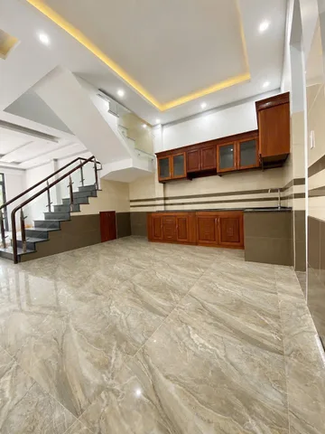 Bán gấp căn nhà 1 trệt 1 lầu ở Trảng Bàng,Tây Ninh sổ sẵn 800 triệu.