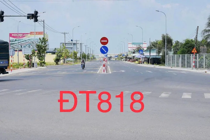 💥💥Vợ chồng tôi bán lô đất ngay Chợ Thủ Thừa Long An