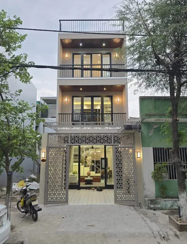 Ngộp bank cần bán nhanh nhà ở đường Nguyễn Bình, Nhà Bè, TPHCM giá chỉ 2tỷ150