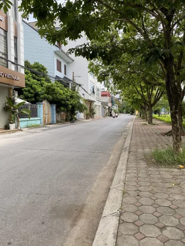 🔥 VIỆT HƯNG LONG BIÊN - HAI MẶT TIỀN ĐƯỜNG LỚN - Ô TÔ - VIEW HỒ - VỈA HÈ RÂT RỘNG.