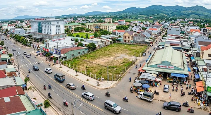 BÁN ĐẤT ĐẸP TÂN VĂN LÂM HÀ 1900M2 ĐẤT ĐẸP NGAY MẶT TIỀN ĐƯỜNG LỚN 16M