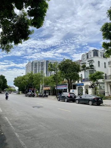 🔥HÀNG XÓM VINHOMES RIVERSIDE - HƯỞNG TRỌN TIỆN ÍCH - CHỦ GỬI CẦN THANH KHOẢN NHANH 90M2 ĐẤT - NHỈNH 14 Tỷ.🔥