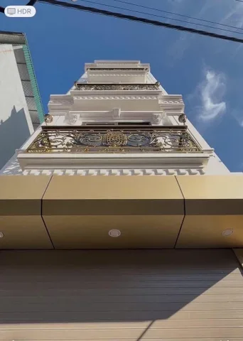 Bán nhà Kim Giang, Đại Kim, 6 tầng thang máy, ô tô vào nhà, mới đẹp, 60m2, 14.7 tỷ.