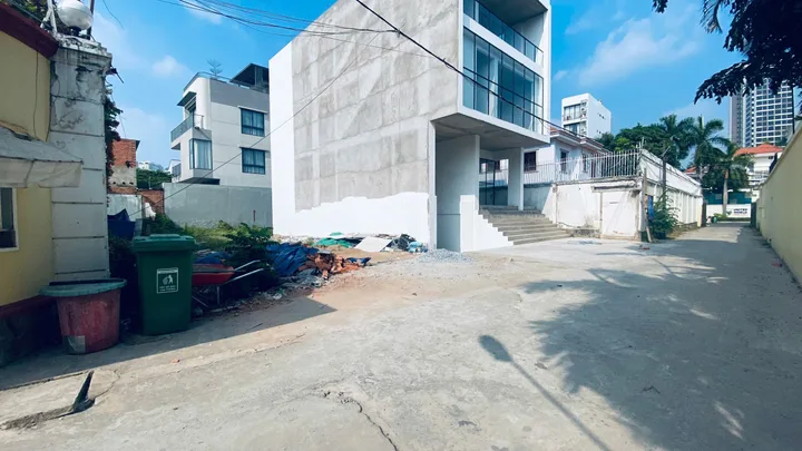 BDS  HVL [NC] Chủ cần bán 2 lô đg Trần Văn Sắc P. Thảo Điền, Q2 cũ