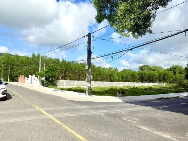 BÁN NHANH LÔ 242M2 NGANG 10 chân núi Minh Đạm - Cách biển 5p chỉ 1ty640