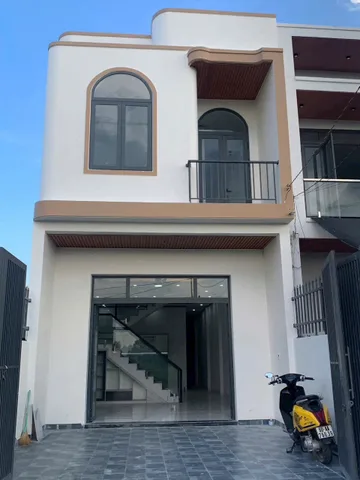 CHỦ KẸT TIỀN BÁN GẤP CĂN NHÀ 1 TRỆT 1 LẦU - GIÁ GIẢM SÂU TRONG THÁNG NÀY