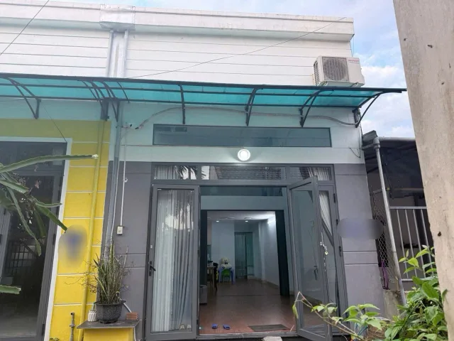 Nhà hẻm 72 Nguyễn Thuỵ gần chợ Thu Lộ, gần bụng binh, Đường ô tô vào tận sân 60m2 giá 1,49 tỉ TL