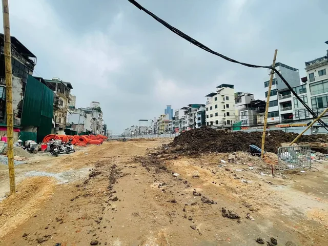 Nguyễn Phúc Lai, 40m x Mt 4.3m, đất vàng ngõ thoáng, tiện ích bạt ngàn