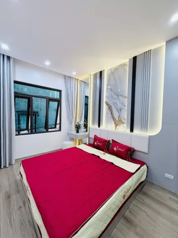 CĂN GÓC HỒNG MAI TRÀN NGẬP ÁNH NẮNG BAN MAI - ĐẦY ĐỦ NỘI THẤT SANG TRỌNG - HÀNG HIẾM KHU VỰC