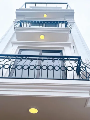 NHÀ MỚI TINH 5 TẦNG ĐẶNG XÁ – CHỈ 5,5 TỶ 0964793928