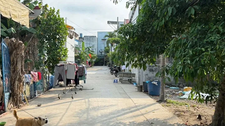 Bán Đất đường 6 Long Trường, gần Nguyễn Duy Trinh