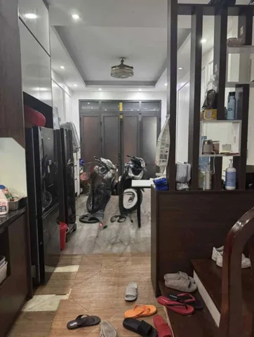TRUNG TÂM QUẬN ĐỐNG ĐA, PHỐ ĐÊ LA THÀNH NHỎ, GIÁP NGÃ 5 Ô CHỢ DỪA -TRUNG PHỤNG, SAU QUY HOẠCH SÁT MẶT PHỐ, NHÀ MỚI XÂY ĐƯỢC 5 NĂM, CHỈ VÀI THÙNG SƠN LÀ ĐẸP NGAY- 33M2-5T- MT3,3M- GIÁ ĐẦU TƯ
