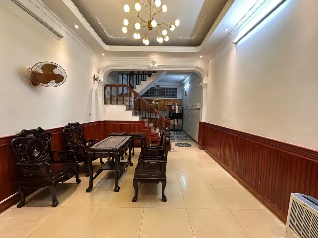 Cho Thuê Nhà Ngõ 16x  Hào Nam 60M² 5 Tầng 4 Ngủ, Full Nội Thất - Giá Thuê 16tr