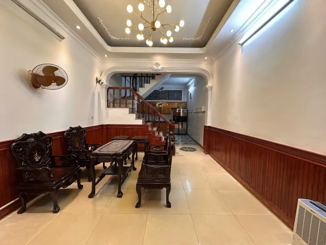 ⭐ NHÀ ĐẸP HÀO NAM CHO GIA ĐÌNH HOẶC VĂN PHÒNG -  16 TRIỆU THUÊ NHÀ 60M² x 5 TẦNG FULL ĐỒ