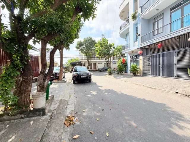 Bán Nhà riêng 85m2 có sẵn 85 m2 thổ cư giá 8.3 tỷ tại Đường Nguyễn Lai Phường Khuê Trung Quận Cẩm Lệ Đà Nẵng