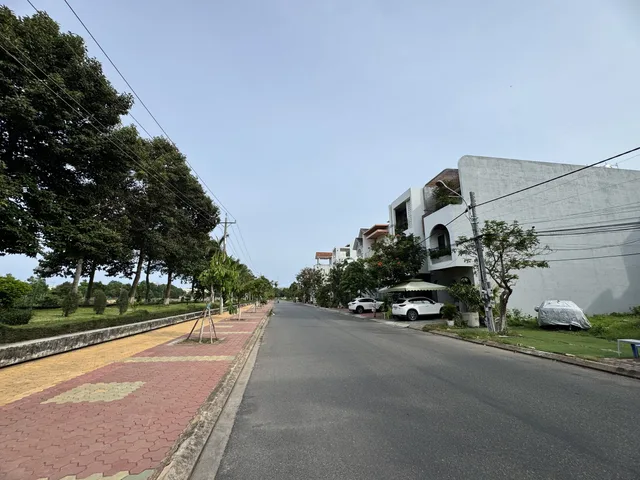 Bán 100m2 mặt tiền Nguyễn Bình, Xuân An trung tâm Phan Thiết đối diện Công Viên