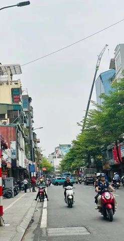 Khâm Thiên, 31m x 6 tầng x Mt 3.7, dân xây mới koong, full nội thất xịn sò, an sinh đẳng cấp