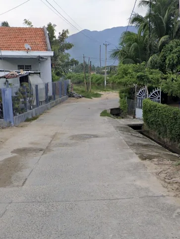 BÁN ĐẤT THỔ CƯ GIÁP SÔNG TẠI THÔN HẢI TRIỀU HUYỆN VẠN NINH