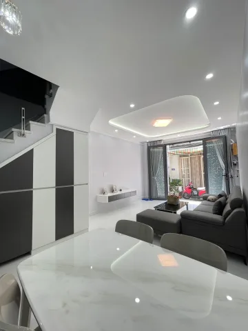 Bán Nhà Lê Tấn Bê Bình Tân 44m² (4x11m) – 2 Tầng Full Nội Thất Cao Cấp – Sổ Hồng Riêng – Chỉ 4.2 Tỷ