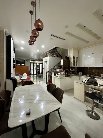 Bán Nhà Mặt Tiền 4 Đường số 7 DA Ha Đo Centrosa, P12, Quận 10