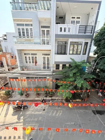 Hơn 4 đồng có ngay nhà mặt tiền đường số Lý Phục Man; đường nhựa 9m có lề; tiện kinh doanh đủ ngành nghề