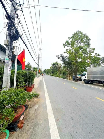 CẦN BÁN KHO MT ĐƯỜNG LÊ ĐÌNH CHI, BÌNH CHÁNH, 612M2 NGANG 9,4X65M, GIÁ TỐT