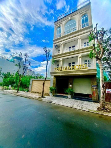 BDS HVL LVCC BÁN KHÁCH SẠN KDC CÔNG ÍCH Q7