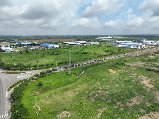 Bán đất kho xưởng 10000m2-20000m2-40000m2 KCN Hựu Thạnh, Đức Hòa, Long An