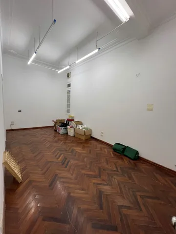 Cho thuê nhà ngõ 230 Lạc Trung, Hai Bà Trưng 60M x 3T giá 13 triệu
