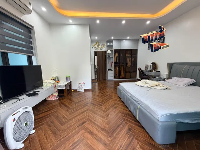 Bán nhà liền kề khu đô Đại Thanh, 52m2 - 5 tầng, mặt tiền 5m, thang máy, kinh doanh