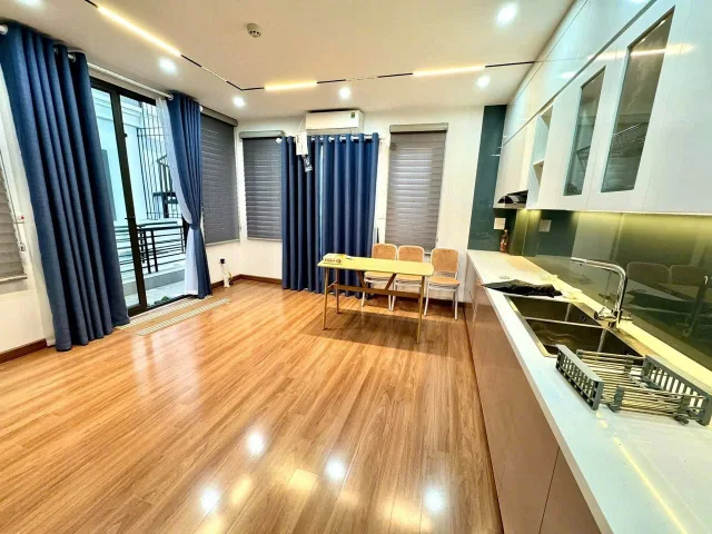 Cho Thuê Nhà Ngõ 81 Trung Kính 40M² 6 Tầng Thang Máy - Ngõ Xe Ba Gác - Giá Thuê 25tr