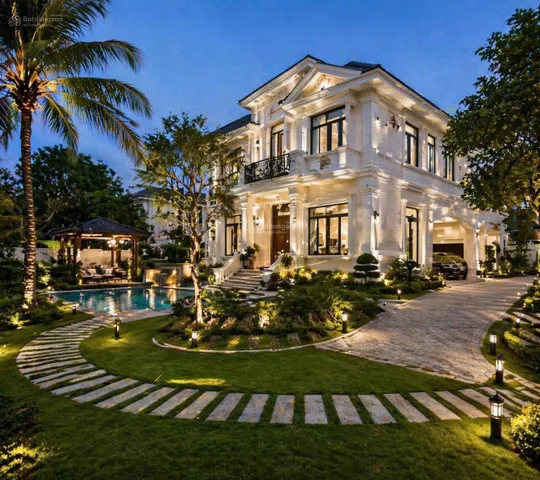Biệt thự comproud chateai đẳng cấp Phú Mỹ hưng
Lh: 0902420986