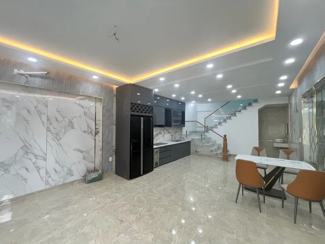 HOT QUẬN 12 – NHÀ ĐẸP Ở NGAY – HẺM XE HƠI – Khu vực An Sương (3 Tầng ngang 5,2 m)