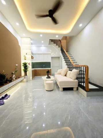 Bán Nhà Cổ Nhuế Sát Đô Thị Resco OTO Trước Nhà 32m 5 Tầng. Giá 8.9 Tỷ
