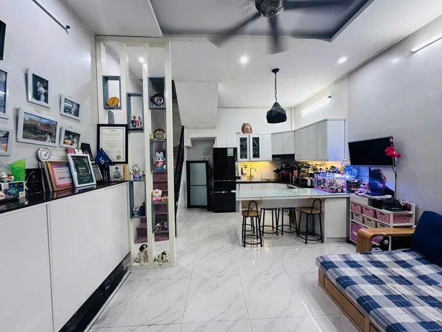 Trung Liệt phố huyền thoại 💥 Khu phân lô cán bộ, dân xây 4 tầng chắc đẹp – 28m2 chỉ tầm 7 tỷ
