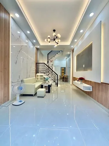 Bán nhà chính chủ tại Đường số 16, KDC Phong Phú, Bình Chánh giá chỉ 2 tỷ 300 cách QL50 500m - SHR