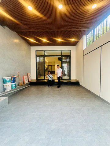 NHÀ 2 TẦNG HẺM thông HÀ HUY TẬP với Đồng Khởi ( gần ngã 5 đồng khởi, metro )