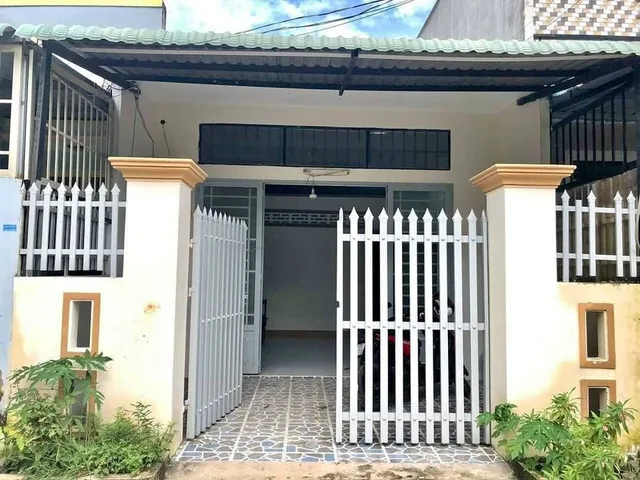 Nhà Cấp 4 Giá Chỉ 1 Tỷ 7 Gần Bến Xe Củ Chi. DT 100m², Sổ Hồng Riêng