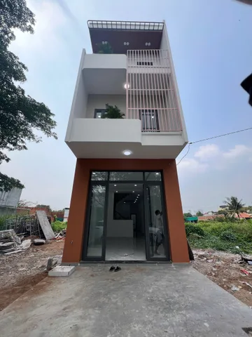 MỞ BÁN CĂN 1 TRỆT 2 LẦU NGAY TRUNG TÂM BÌNH CHÁNH TPHCM XEM LÀ THÍCH NGAY