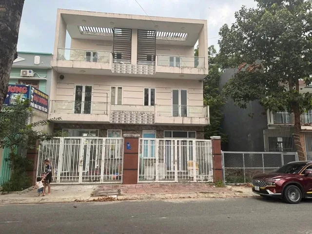 Bán Nhà riêng 150m2 có sẵn 128.4 m2 thổ cư giá 4.99 tỷ tại Đường Võ Văn Kiệt Phường Định Hoà Thành phố Thủ Dầu Một Bình Dương