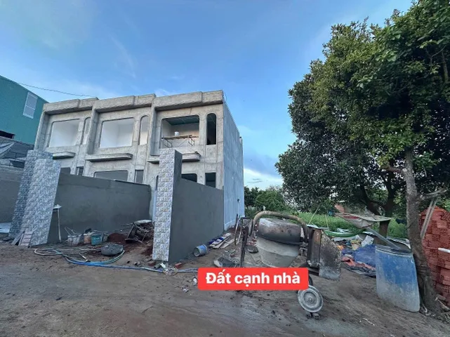BÁN ĐẤT HẺM PHÙNG HƯNG – VỊ TRÍ ĐẸP, GIÁ TỐT

✅ Diện tích: 5 x 18m
✅ Thổ cư: 50m² (đất ở đô thị)
✅ Khu dân cư hiện hữu