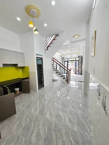 Bán Nhà gần Tên Lửa - 50m² - 2 tầng BTCT - 2PN - sát hẻm xe hơi - chỉ 4,95 tỷ