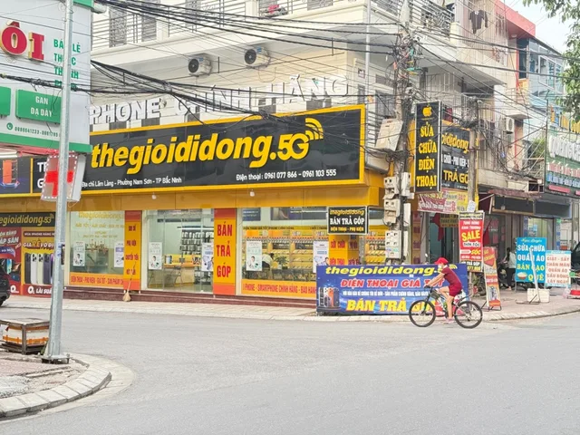 Bán đất tặng nhà mặt chợ Lãm Làng trung tâm kcn Quế Võ 1 - Bắc Ninh