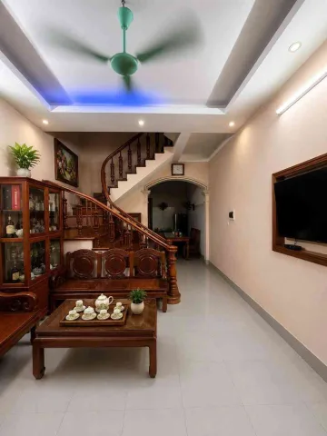 Bán nhà Phan Đình Giót - Thanh Xuân – Giá 14.98 tỷ – DT 45m² x 4 tầng – MT 4.1m – 2 mặt ngõ thoáng, Gần Hồ Phương Liệt, Sổ đỏ chính chủ