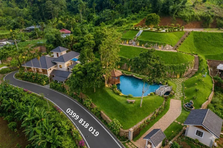 CẦN CHUYỂN NHƯỢNG ĐẤT NGHỈ DƯỠNG TẠI KIM BÔI LÔ ĐẤT CÓ HƯỚNG NHÌN RA TỔ HỢP KHOÁNG SUN GRUPS VIU HOAN TOÀN CÁNH ĐỒNG GẦN ỦY BAN XÃ TRẠM Y TẾ CHỢ CÁC TIỆ ÍCH KHÁC DAO THÔNG THUẬN TIỆN