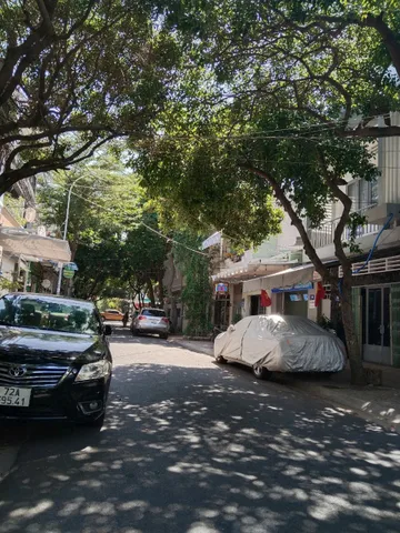 🔥 BÁN NHÀ 1 TRỆT 2 LẦU HOÀN CÔNG ĐẦY ĐỦ – MẶT TIỀN ĐƯỜNG HÀN MẶC TỬ, P7, VŨNG TÀU – 71M² VUÔNG VẮN – CÓ SÂN Ô TÔ 7 CHỖ – GIÁ 9 TỶ 500